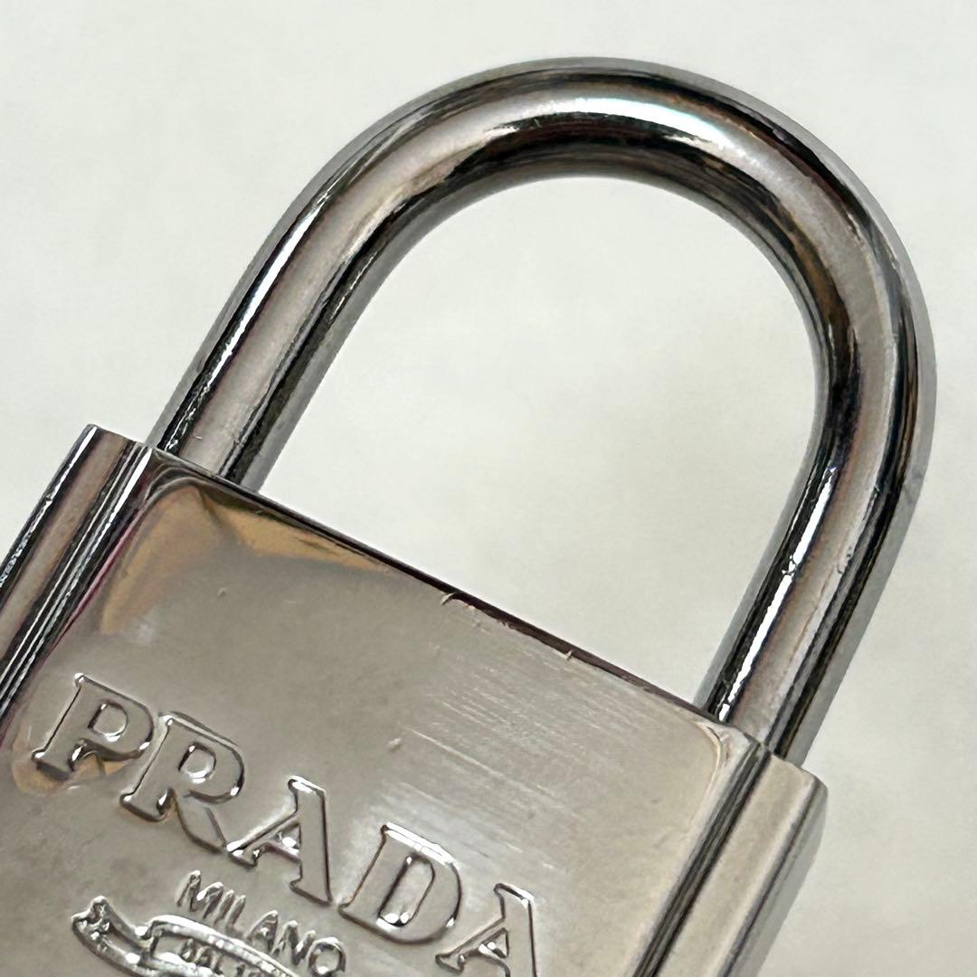 PRADA プラダ　カデナ　南京錠　ネームタグセット