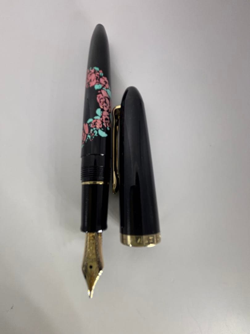 SAILOR 万年筆 薔薇模様　ペン先14Ｋ　 共箱入　高島屋