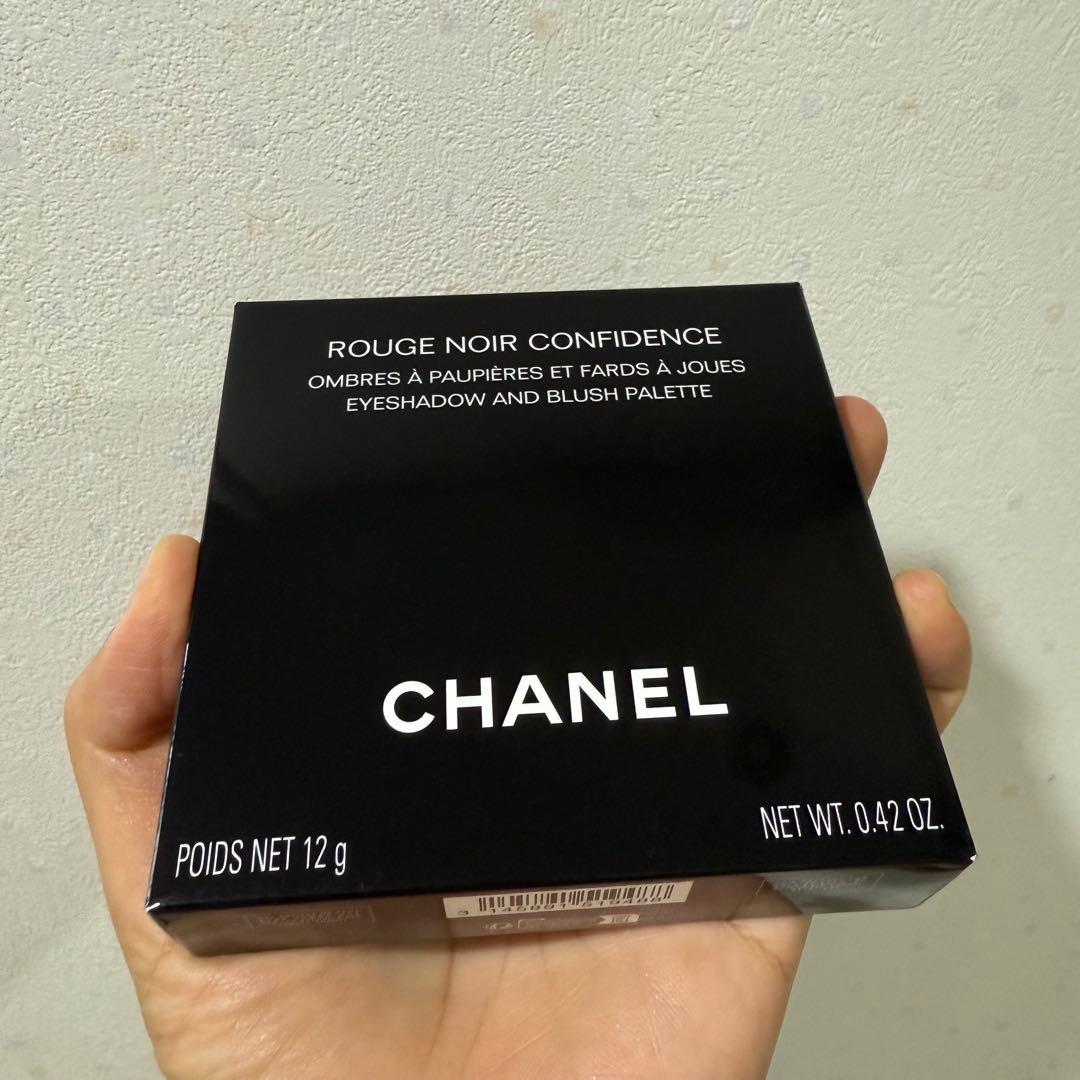 CHANEL ROUGE NOIR CONFIDENCE アイシャドウパレット