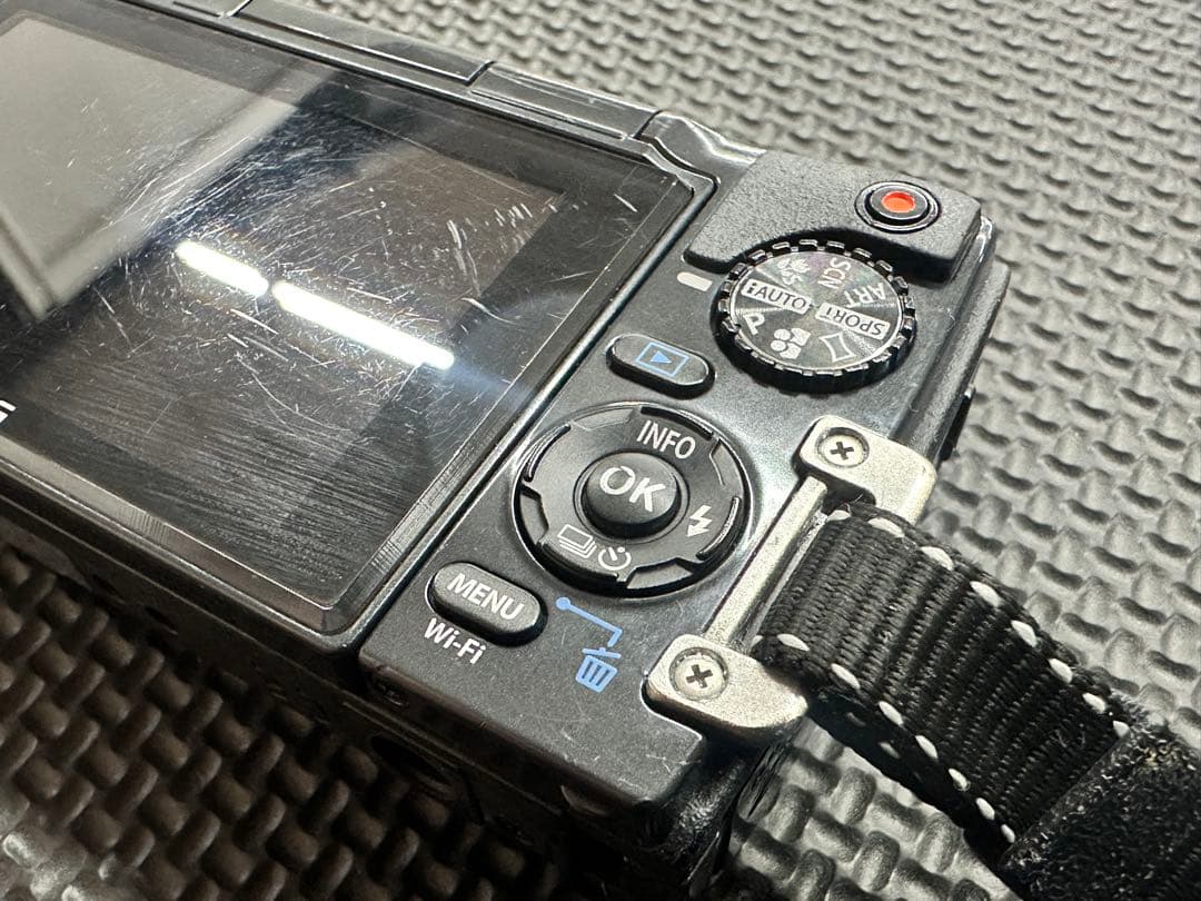 OLYMPUS オリンパス Tough TG-870 デジタルカメラ 防水
