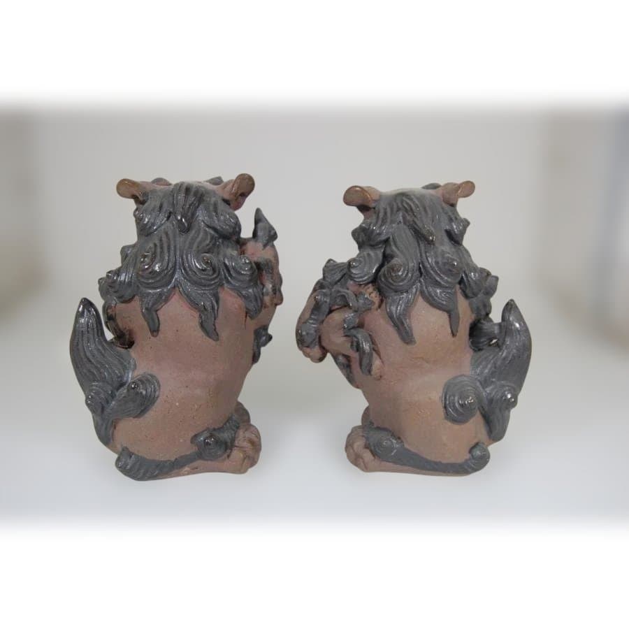 【シーサー50%OFF】玉抱き親子シーサーペア焼締毛黒＠湧田 弘 湧田陶器 本焼
