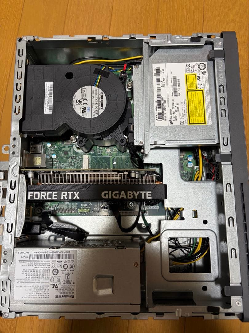 【RTX搭載】ThinkCenter neo 30s Small Gen 5
