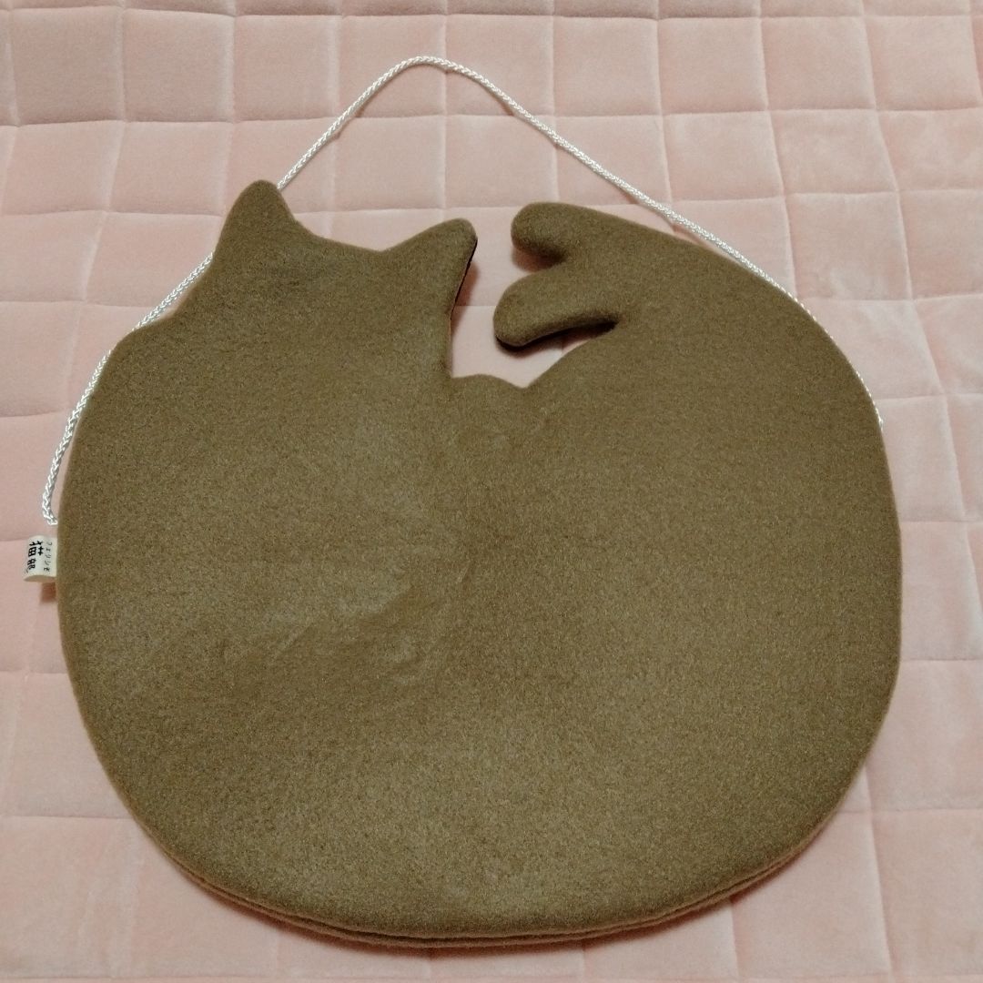 新品未使用品　フェリシモ猫部　完売品　キジトラ　壁掛けウォールポケット
