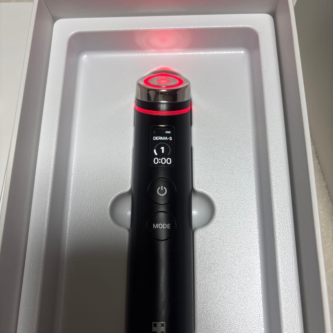 medicube メディキューブ AGE-R ブースタープロ ブラック　美顔器