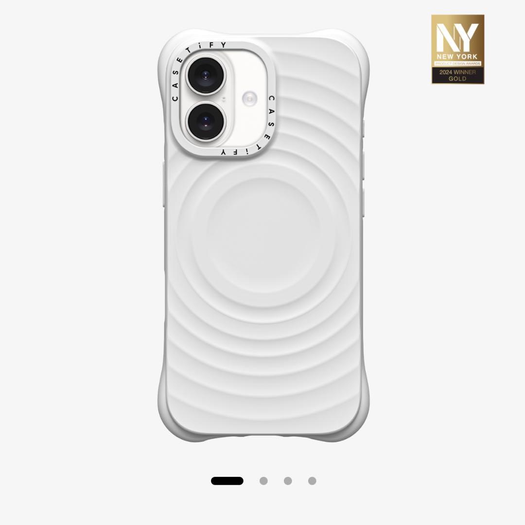 casetify iPhone17 ウェーブシリコンケース　ホワイト
