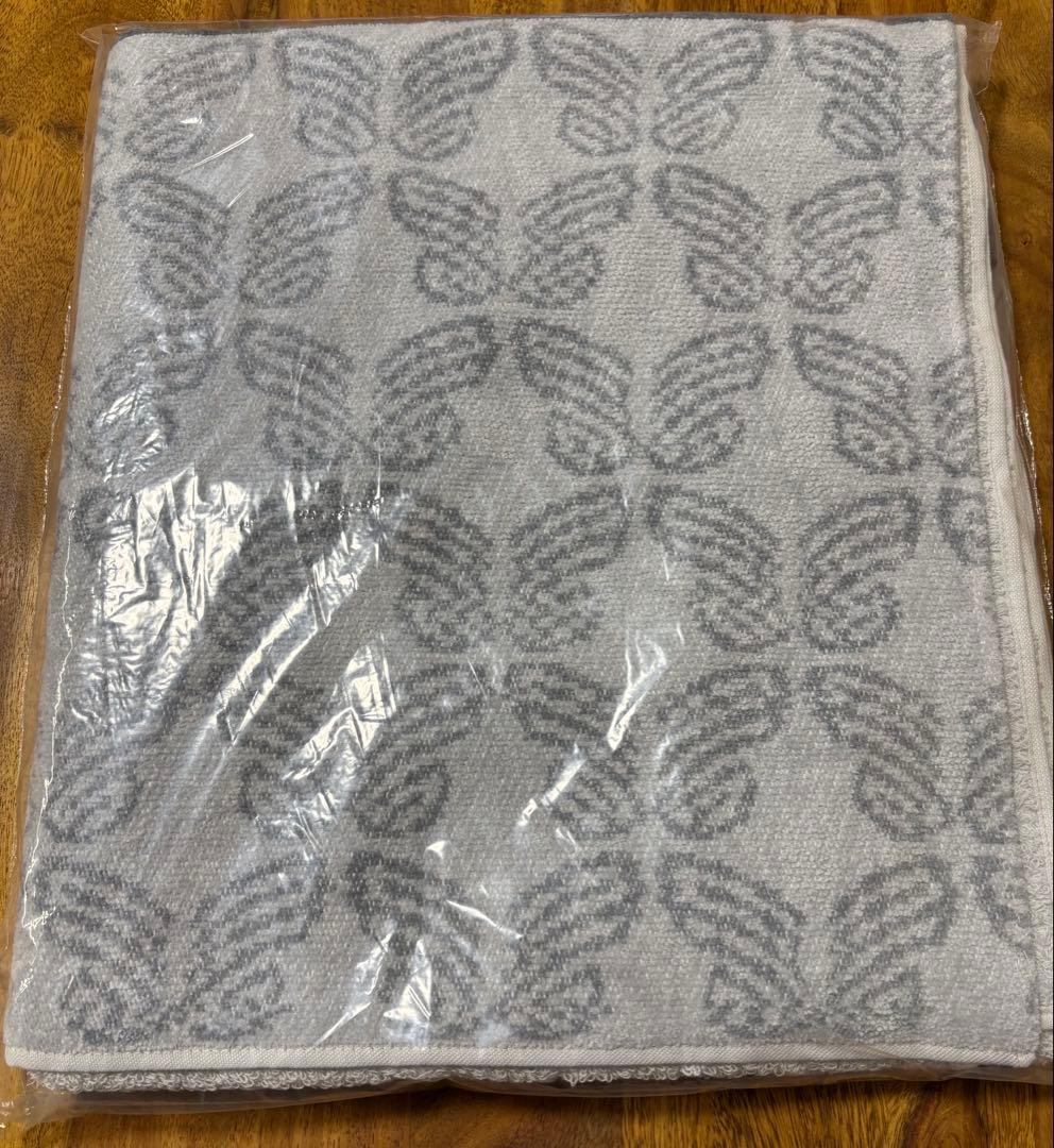 【新品】フェイラー　大判バスタオル　蝶柄