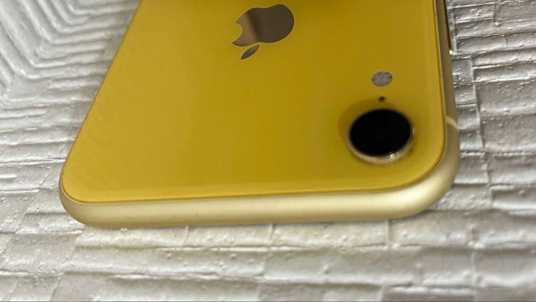 バッテリー最大容量79% iPhone XR 64GB イエロー