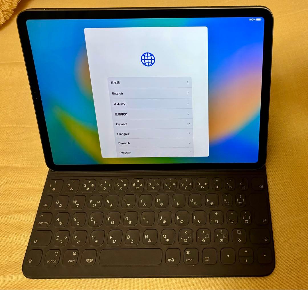 Apple iPad Pro 11インチ スペースグレー　純正キーボード付き