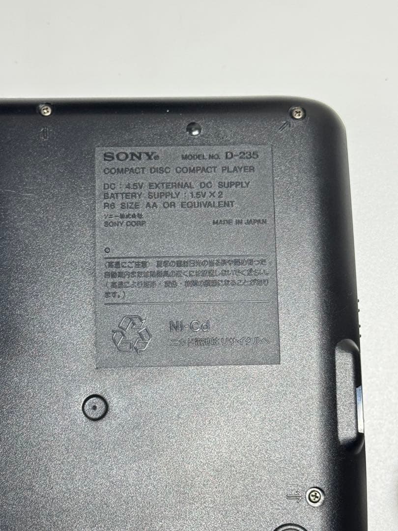 SONY ソニー Discman D-235 ポータブルCDプレーヤー イヤホン