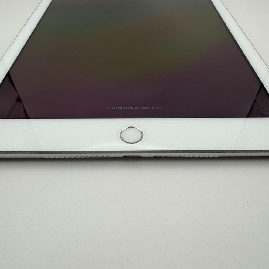【美品】APPLE iPad Air2 Wi-Fi+ Cellular
