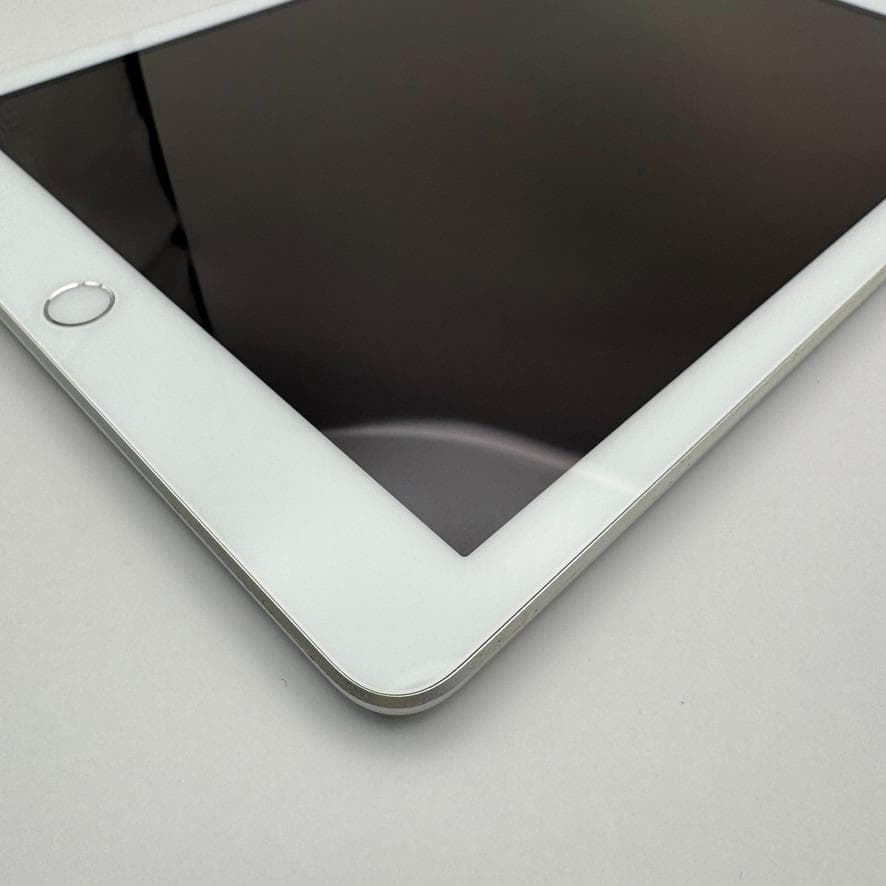 【美品】APPLE iPad Air2 Wi-Fi+ Cellular