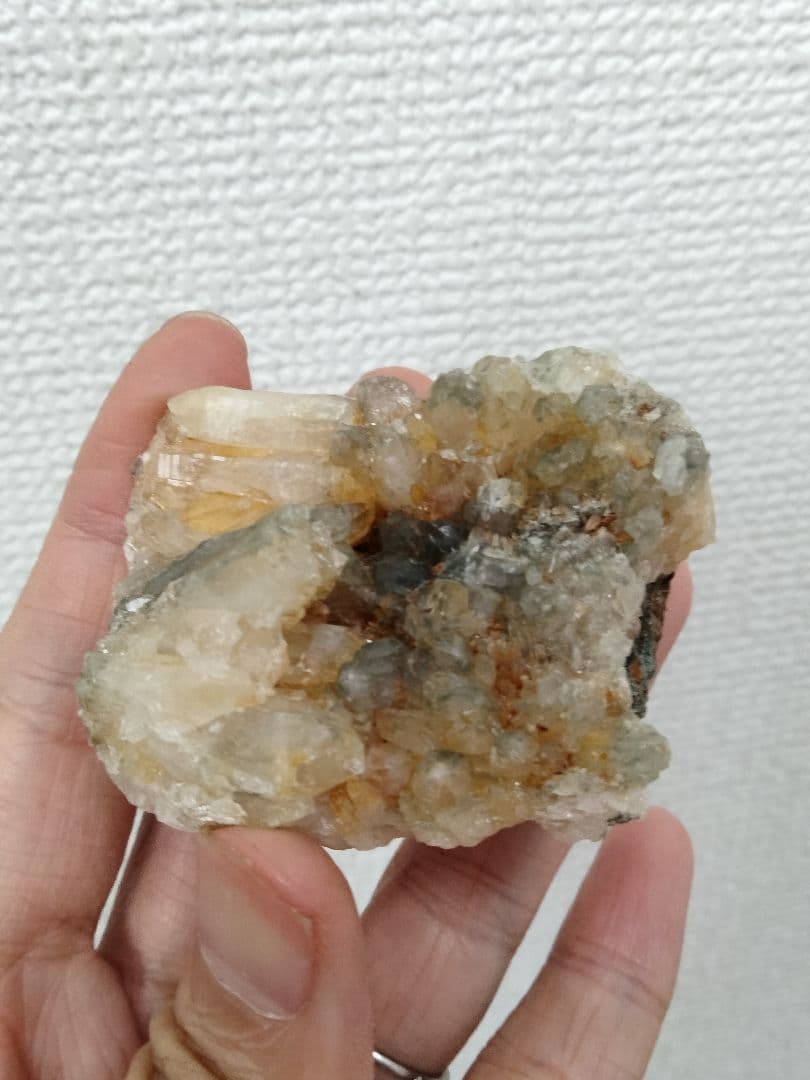 秋田県荒川鉱山緑水晶 （緑泥石インクルージョン　国産天然鉱物　緑水晶