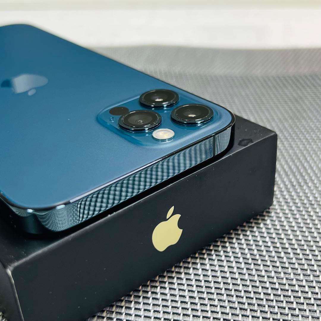 ほぼ新品 Iphone12pro 128GB simフリー バッテリー100％
