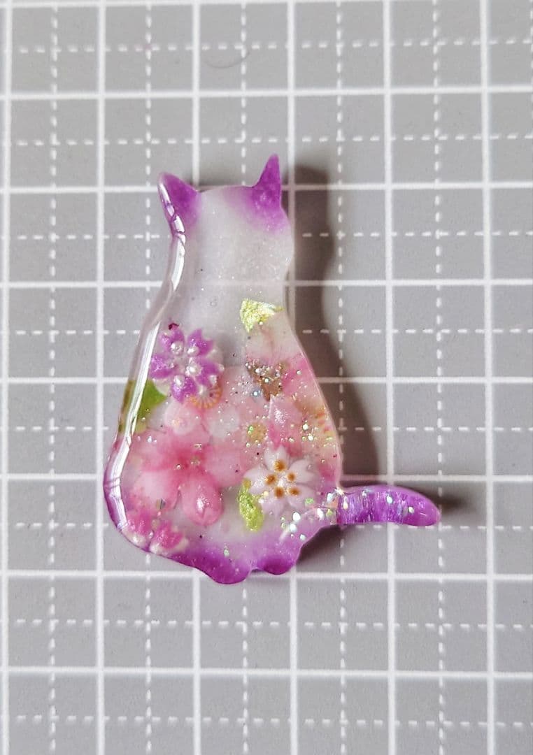 レジン　猫　ヘアゴム　ブローチ　ポニーフック　No.630