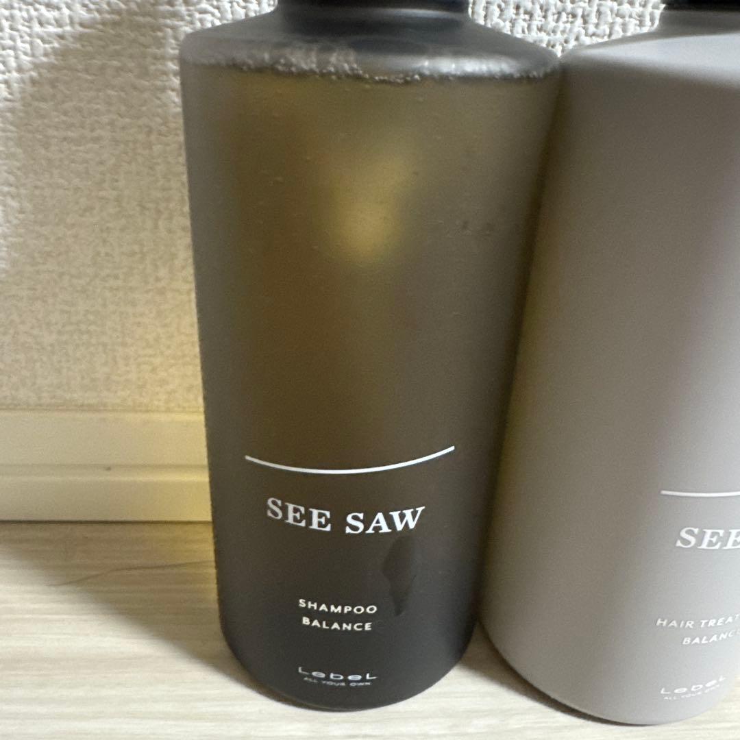 nikku様限定⭐︎SEE/SAW シャンプー&ヘアトリートメント　BALANCE