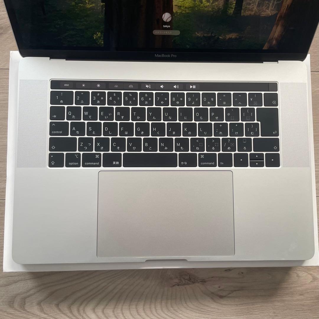 【美品】MacBook Pro15.4MR972J/A Corei7 512GB