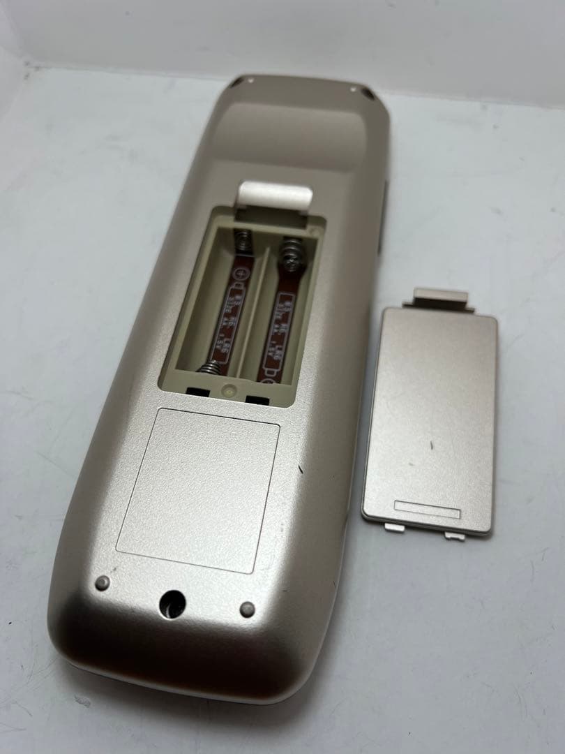 希少 Pioneer パイオニア LDプレーヤーリモコン CU-DV027