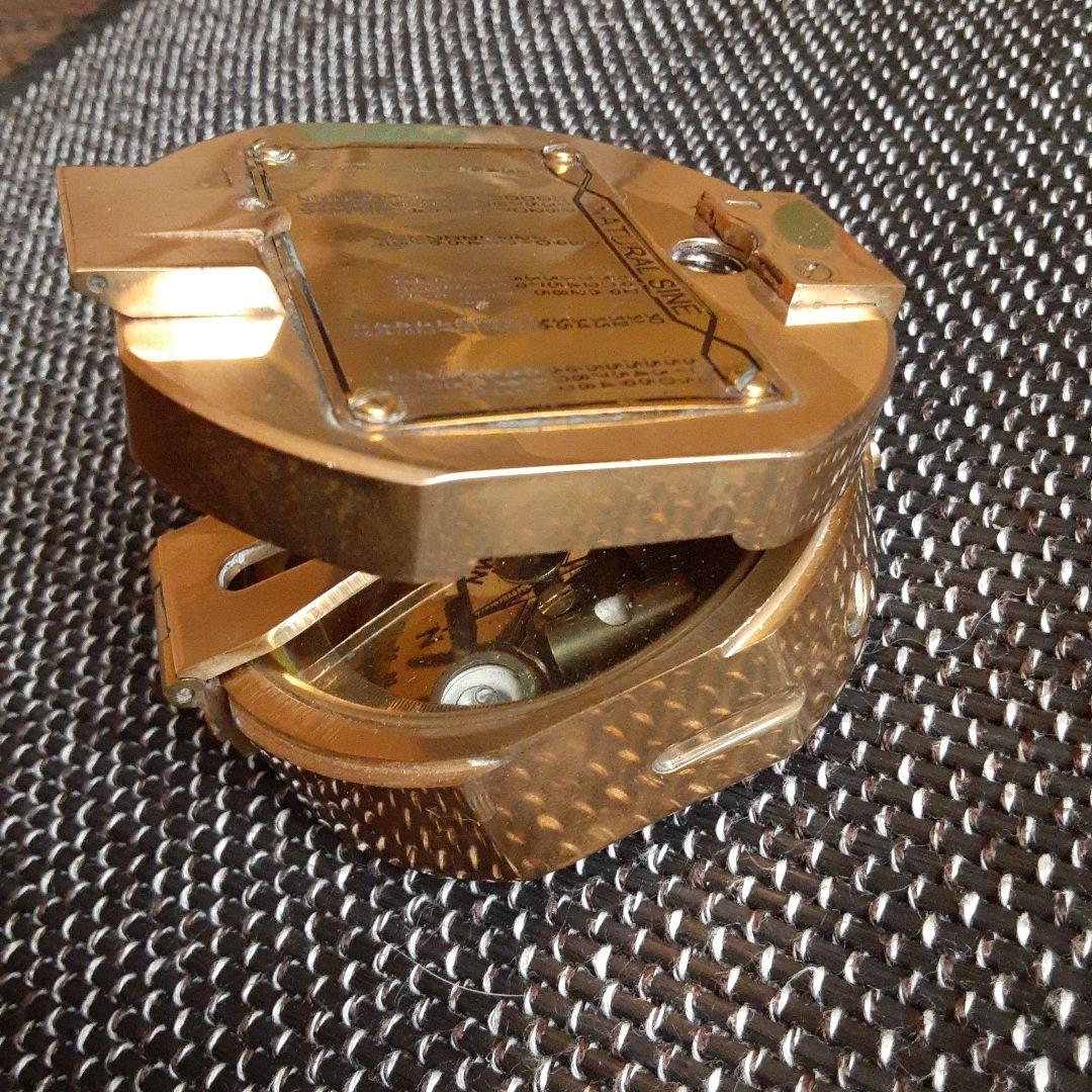 古い舶来航海用真鍮コンパス/水準器付稼働Stanley London India