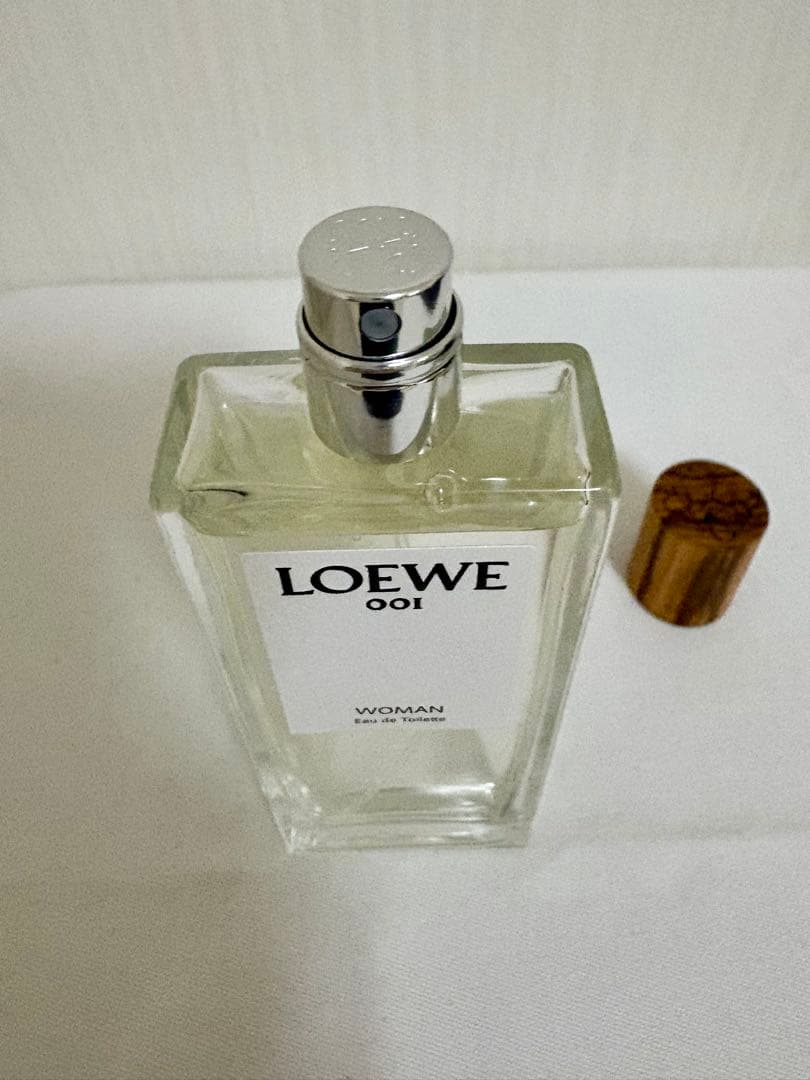 LOEWE 001 WOMAN オードトワレ50ml