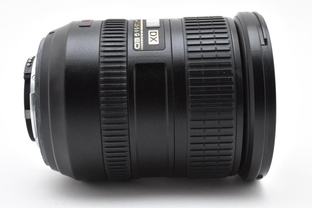 ❤️高倍率万能ズームレンズ Nikon AF-S 18-200mm VR 825