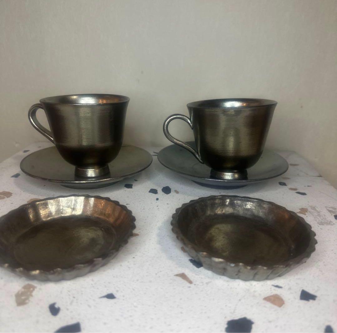 陶器　プラチナ釉　コーヒーカップ　ソーサー　2セット