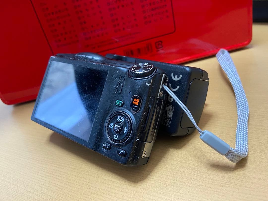 デジタルカメラ FUJIFILM FINEPIX F800EXR