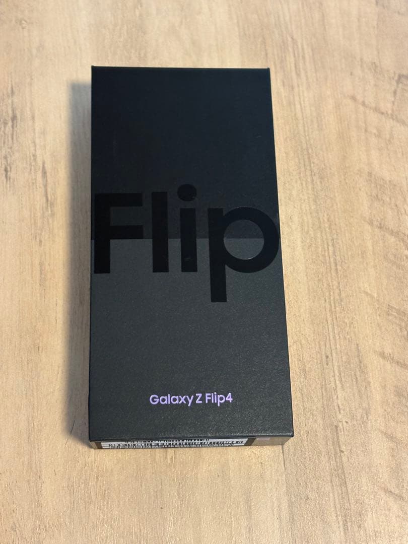 Galaxy Zflip4 ボラパープル本体　Samsung 128GB