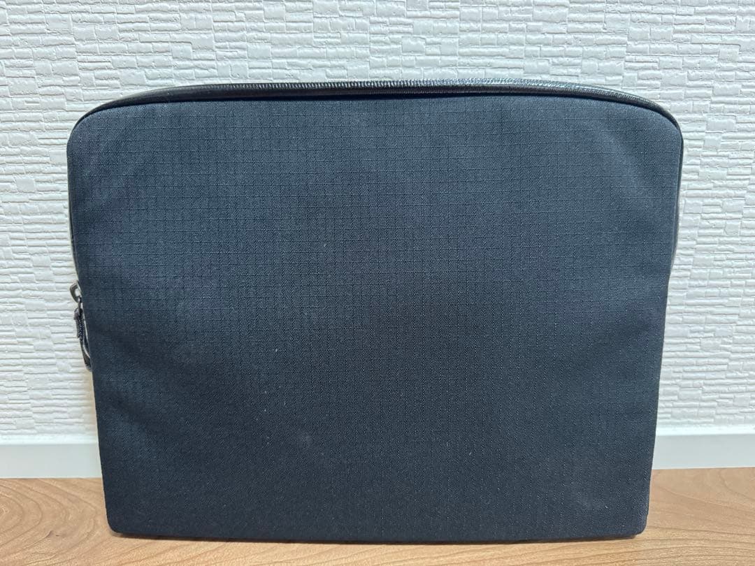 bellroy ノートPCケース ダークグレー