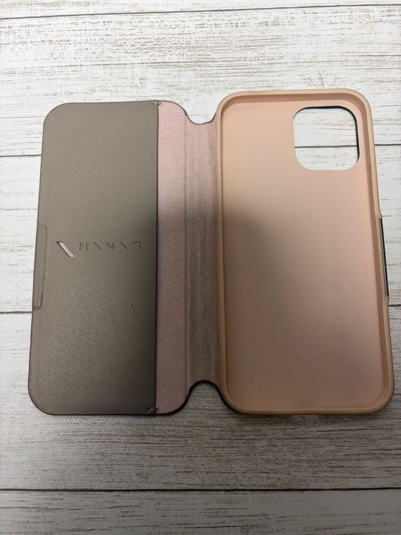 美品　iPhone12 128GB ホワイト（箱あり・付属品あり）