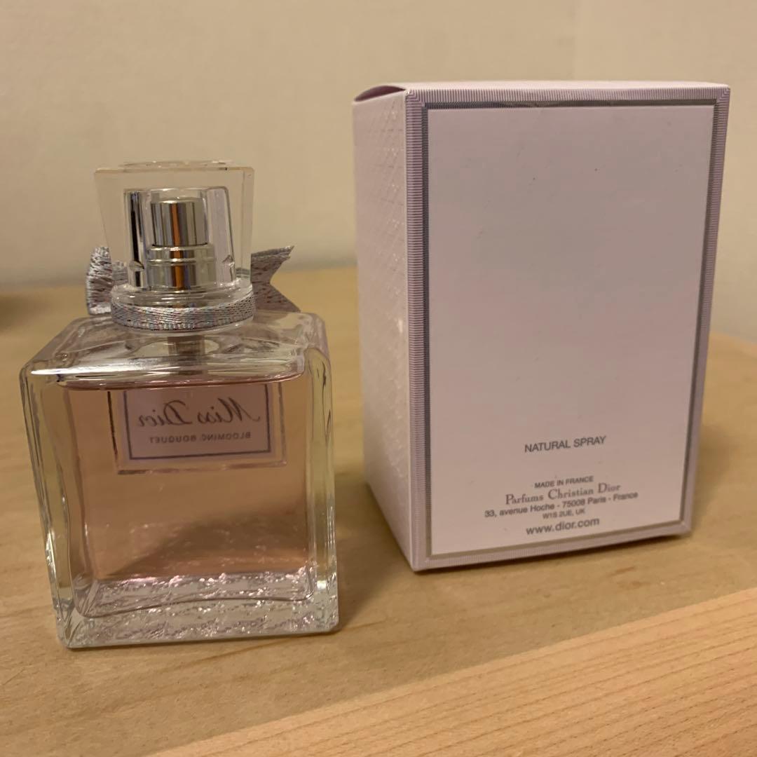 Miss Dior ブルーミングブーケ オーデトワレ　香水