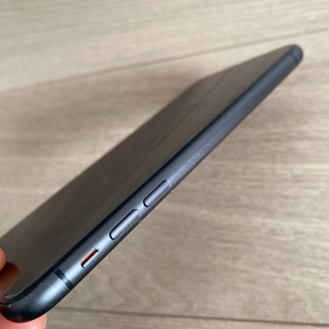 【中古】Apple iPhone 11 ブラック 本体