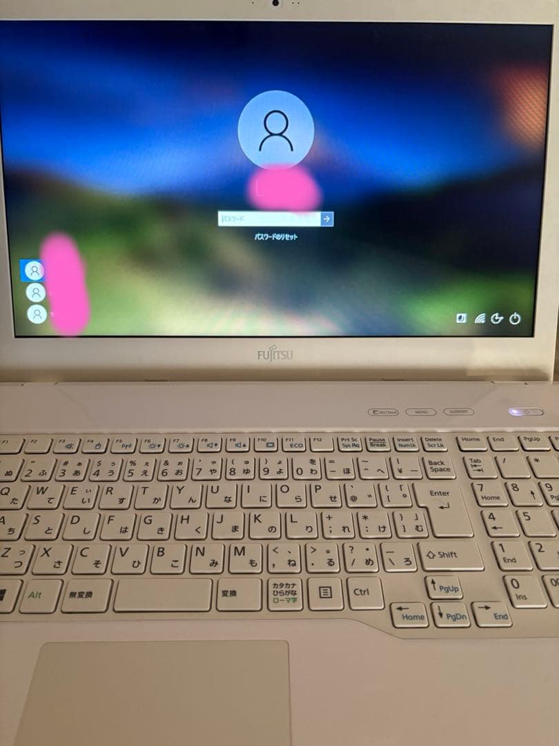 富士通LIFEBOOK AH40/B1