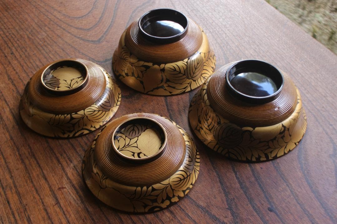 極小傷あり！風情ある千筋糸目に極上桐花蒔絵の映えるお椀2点（検輪島塗懐石椀雑煮椀