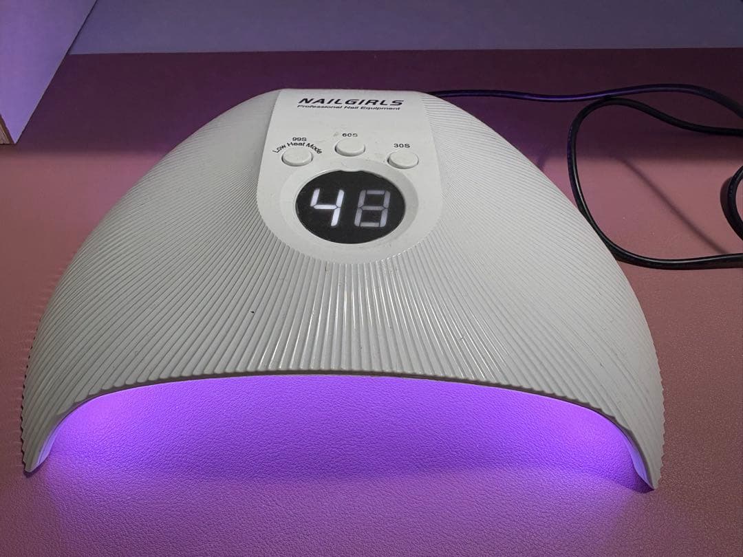 ネイルカラーとUV+LEDネイルランプセット
