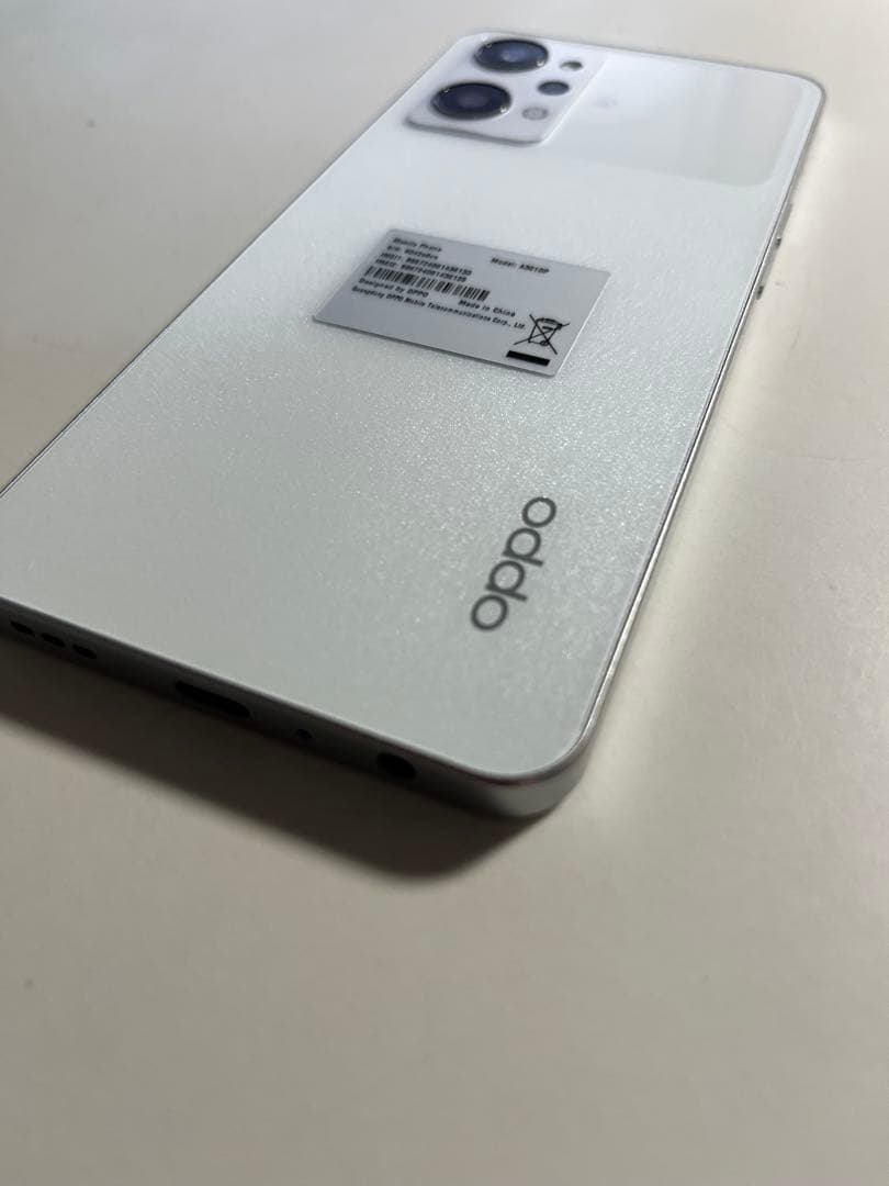 OPPO Reno 9a ムーンホワイト　ワイモバイル版