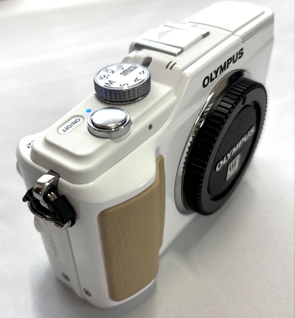 OLYMPUS オリンパス E-PL2 ホワイト レンズキット SD付　美品