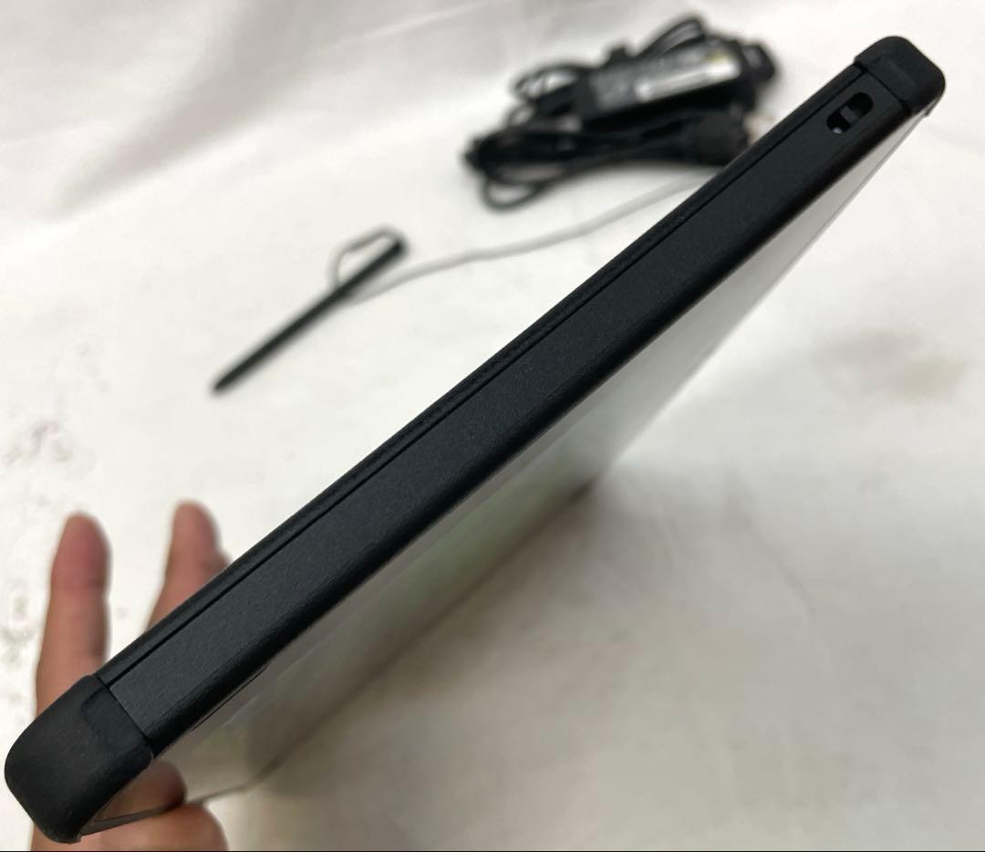 富士通 ARROWS Tab Q5010/DB SSD128 ペン付 美品　#I