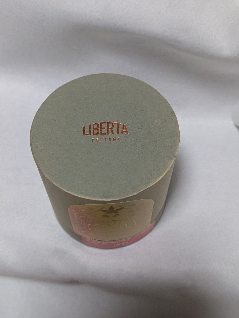 希少リベルタパフュームフラクタスオードパルファム50ml
