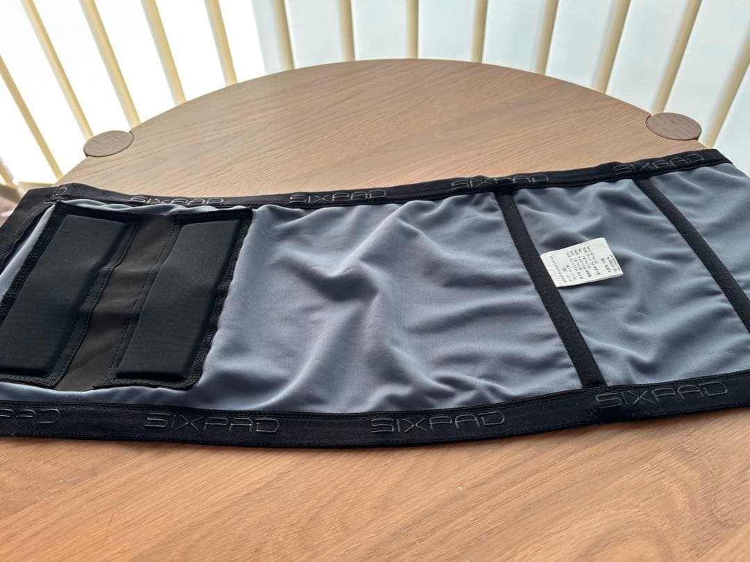 SIXPAD Powersuit Abs Mサイズ ※ジェル不要タイプ