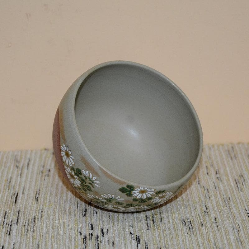 茶道具　京焼　京薩摩手失透釉菊図茶碗　白菊茶碗　美品　守屋泰一　中古　送料込み