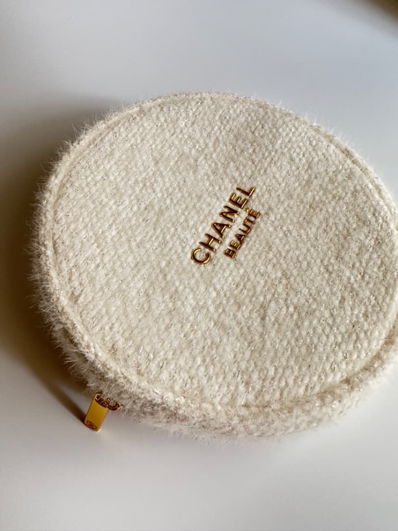 【新品】CHANEL シャネル 2024ホリデー限定３品 ポーチ付き