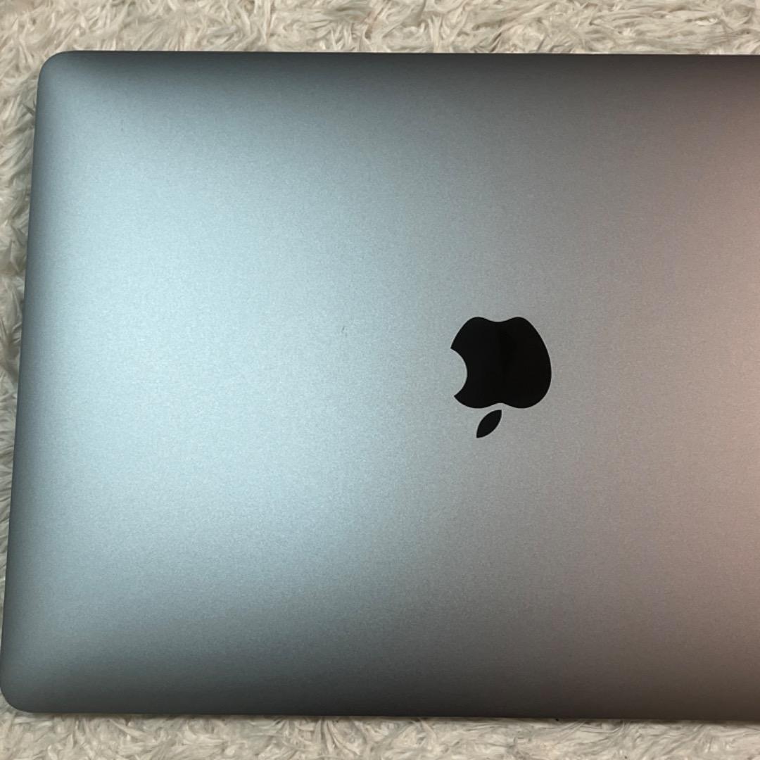 MacBookAir 13インチ M1 16GB/512GB 92% A2338