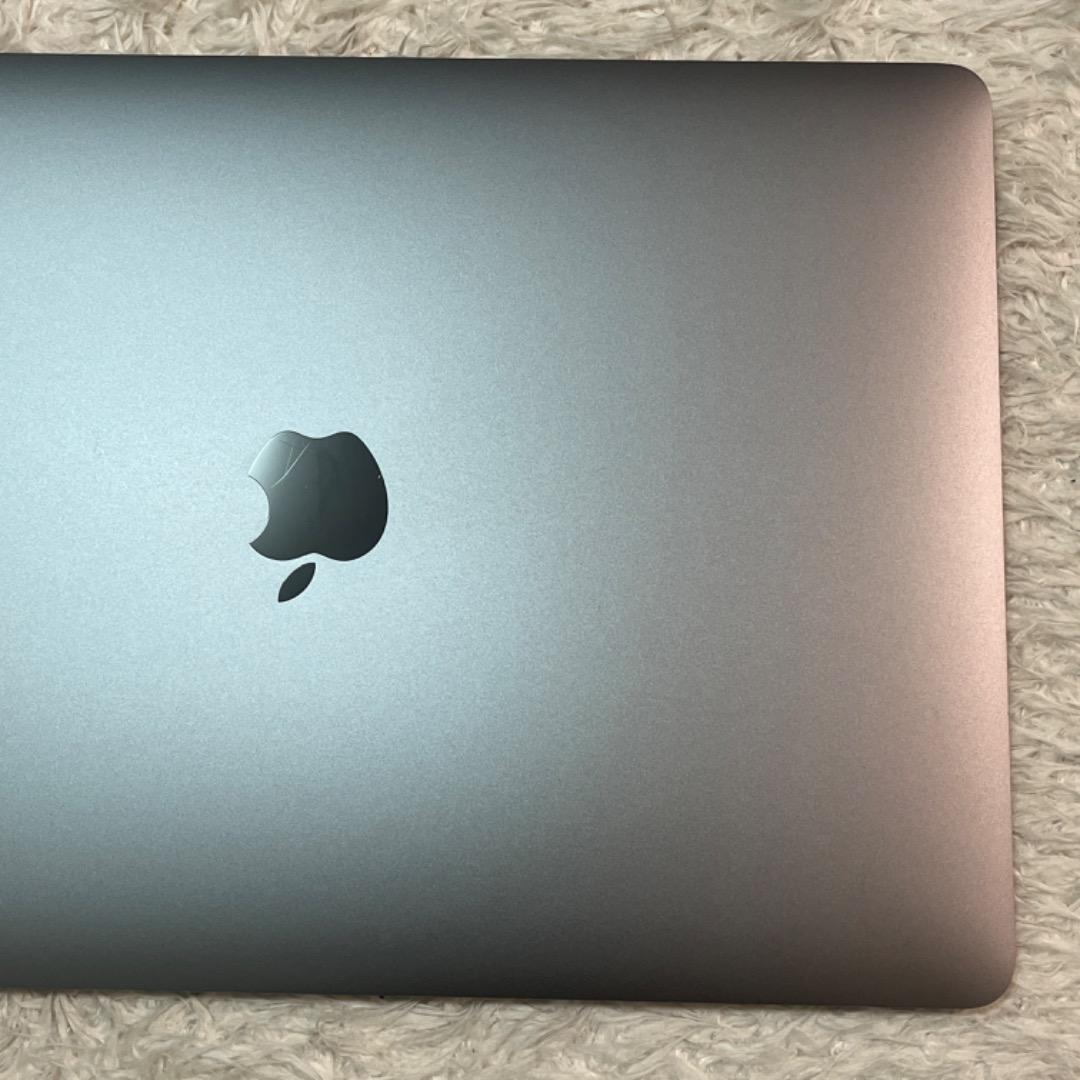 MacBookAir 13インチ M1 16GB/512GB 92% A2338