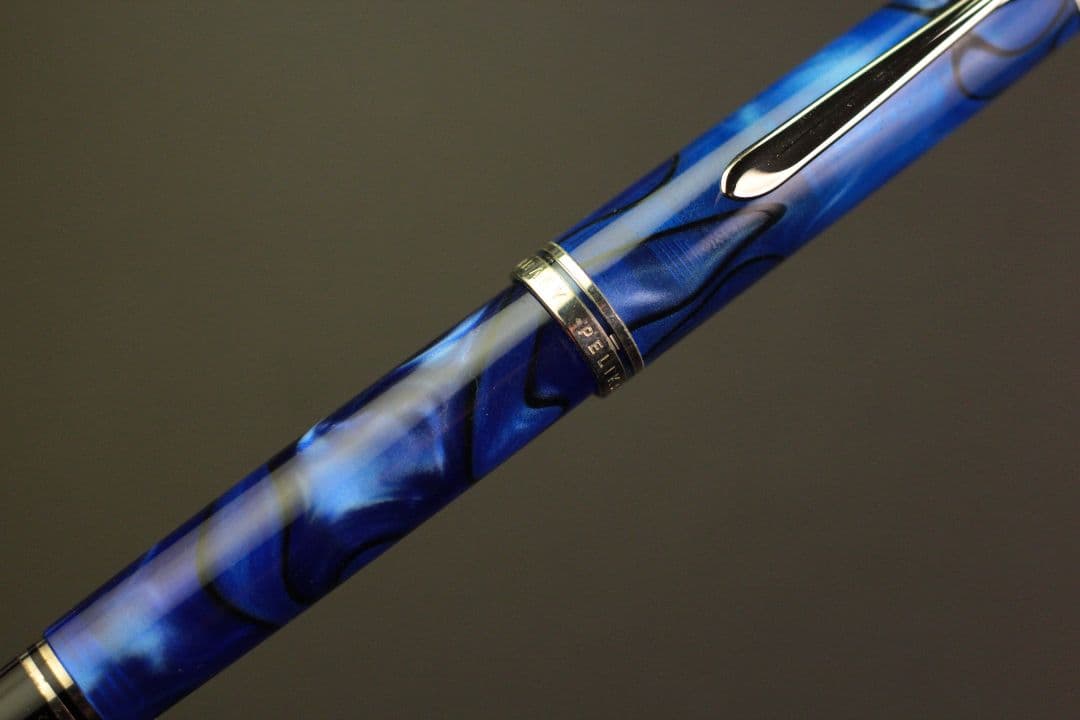 ペリカン 万年筆 限定 ブルーデューン F(エーデルシュタイン サファイア付き)