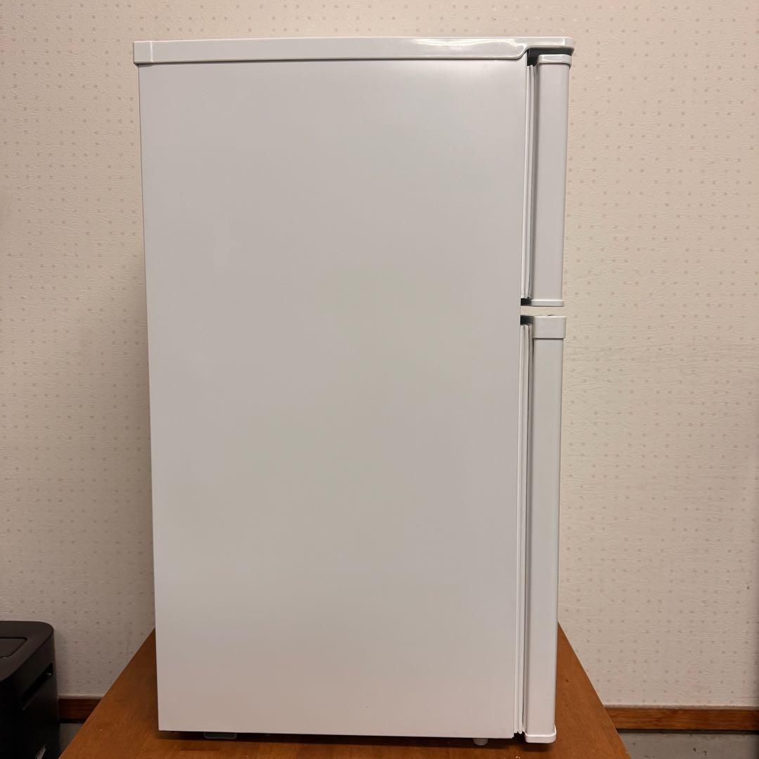 ● 極美品 女性オーナー アイリスオーヤマ 冷蔵庫 IRSD-9B-W 90L