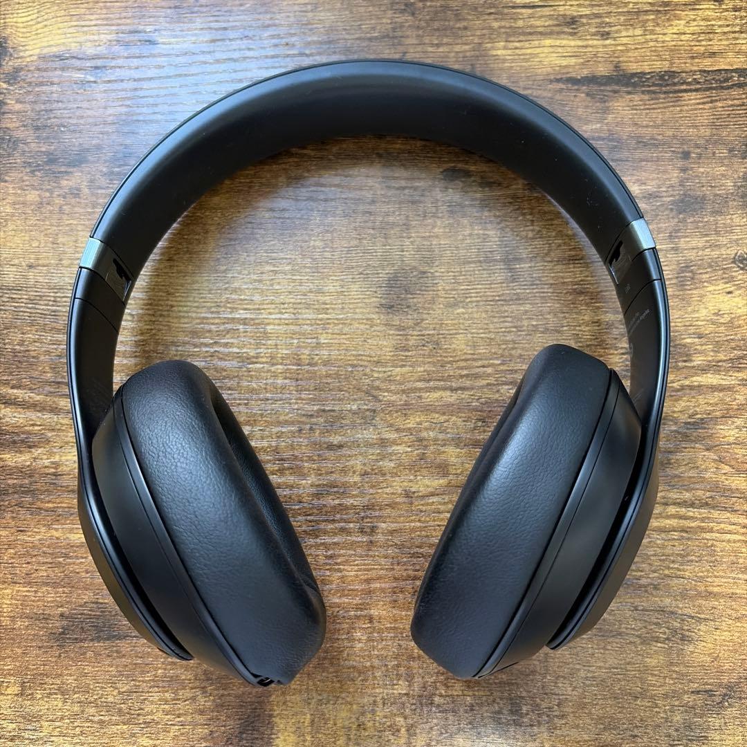 Beats Studio Pro ブラック