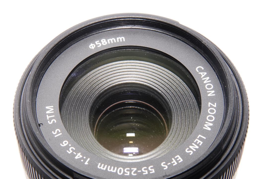 美品 望遠レンズ Canon EF-S 55-250mm IS STM