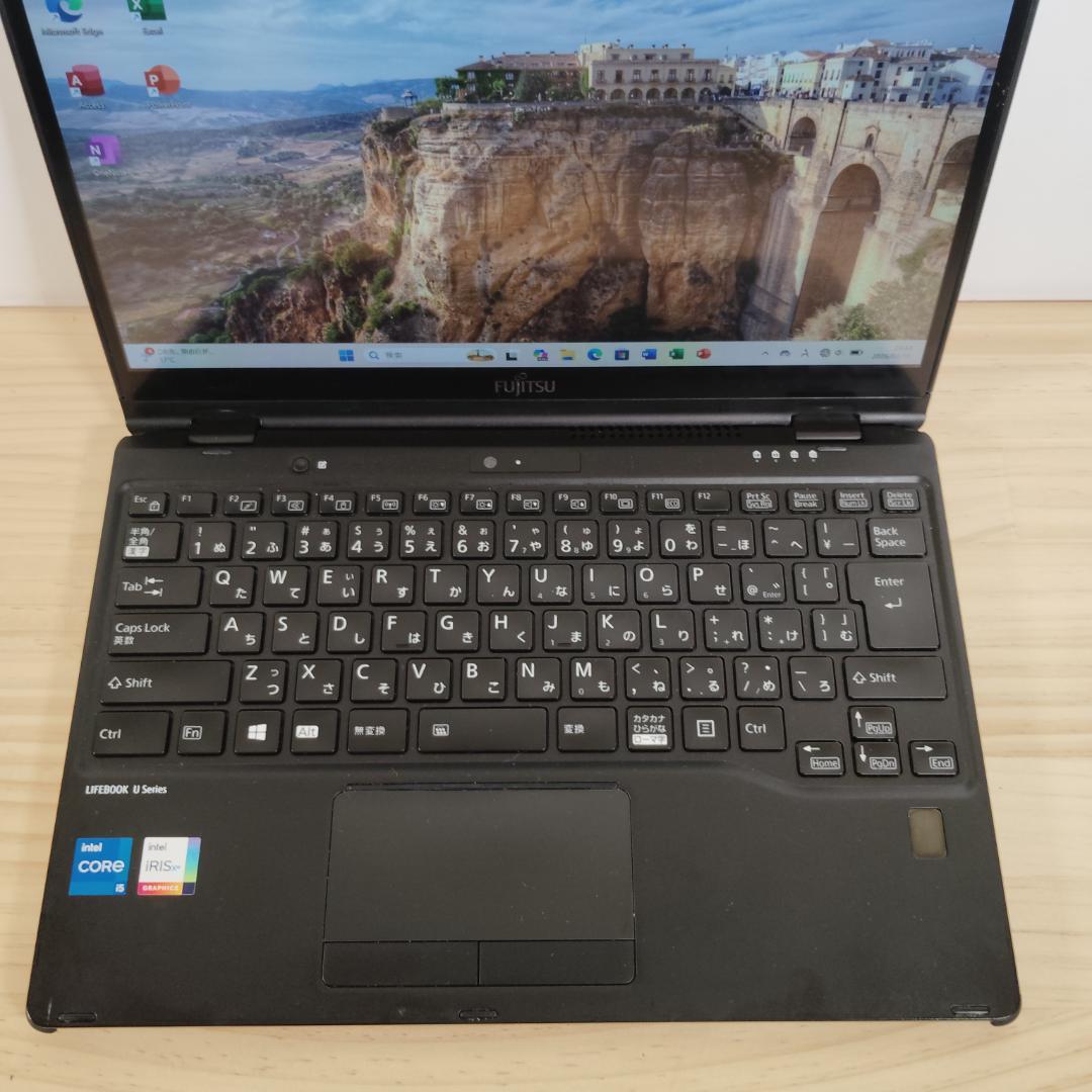 良品 コンバーチブル LIFEBOOK U9311X/F 11世代i5 512