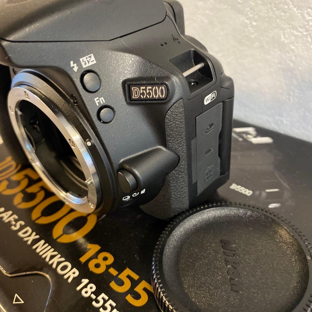 ニコン D5500 ボディ 一眼レフ 55-300mmレンズ用