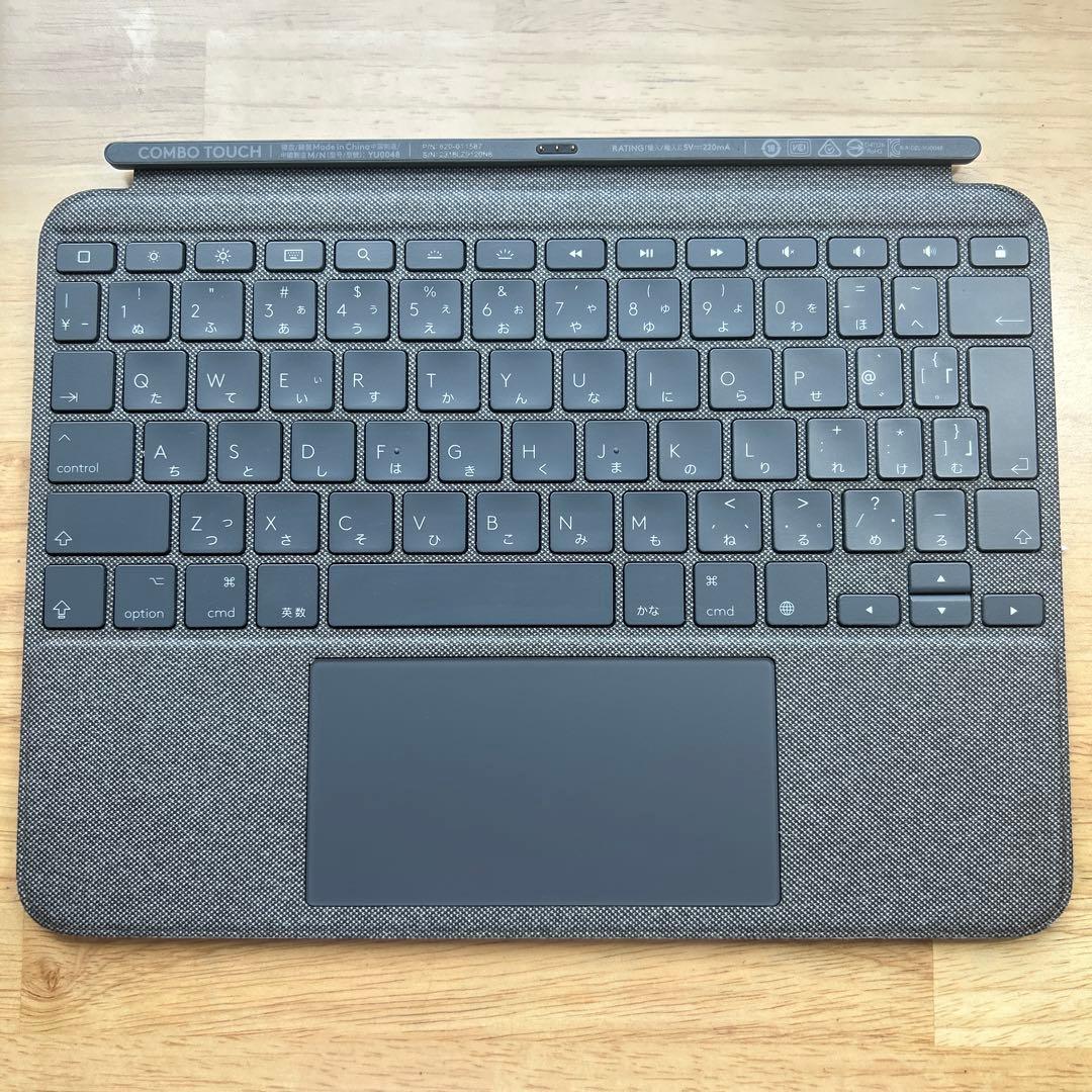 iPadアクセサリー logitech Combo Touch for iPad Pro 11